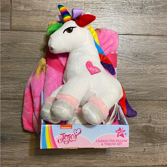 LAST CALL Jojo Siwa Unicorn Stuffed Animal And Throw Set - Picture 2 of 9